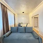 Cozy Luxury In Center Of Historical Brașov