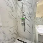 Cozy Luxury In Center Of Historical 3*