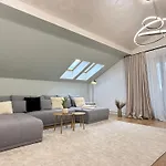 Apartment Cozy Luxury In Center Of Historical 3*