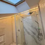 Cozy Luxury In Center Of Historical 3*