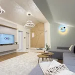 Cozy Luxury In Center Of Historical 3*