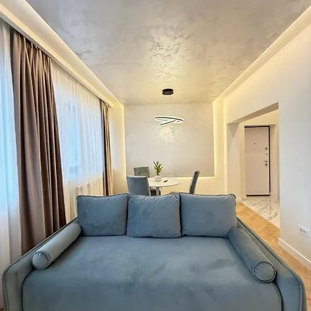 Cozy Luxury In Center Of Historical Brasov