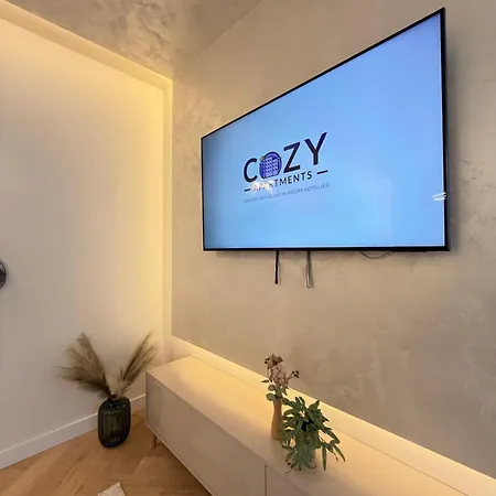 Cozy Luxury In Center Of Historical