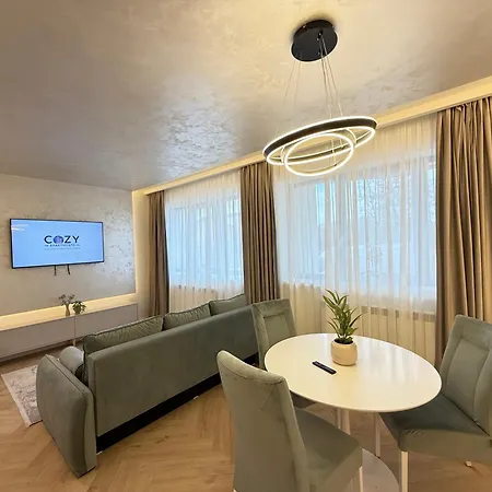 Cozy Luxury In Center Of Historical 3* 브라쇼브