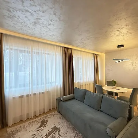 Apartment Cozy Luxury In Center Of Historical Brasov