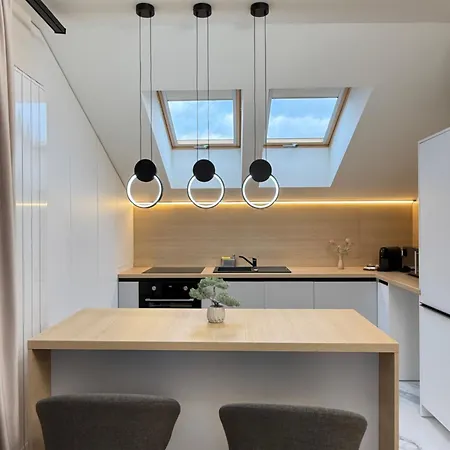Cozy Luxury In Center Of Historical 3*