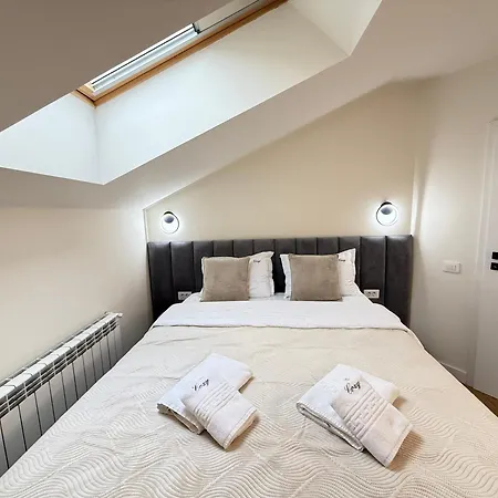 Cozy Luxury In Center Of Historical 3* Brasov