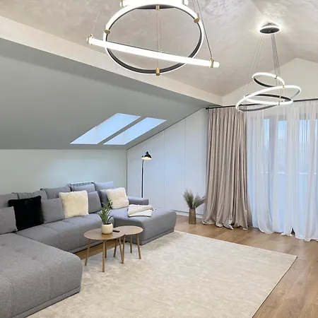 Cozy Luxury In Center Of Historical 3*