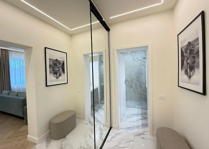 Luxury In Center Of Historical Апартаменты 3*