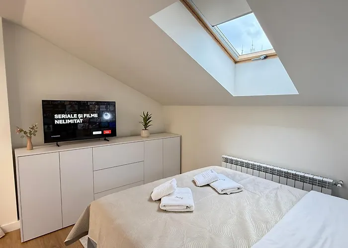 Luxury In Center Of Historical Lejlighed Braşov