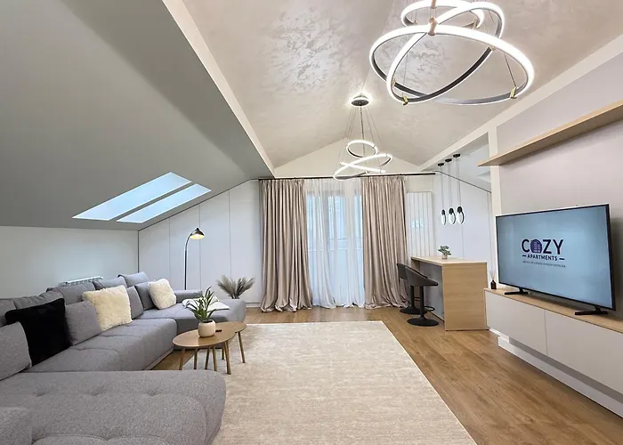 Luxury In Center Of Historical