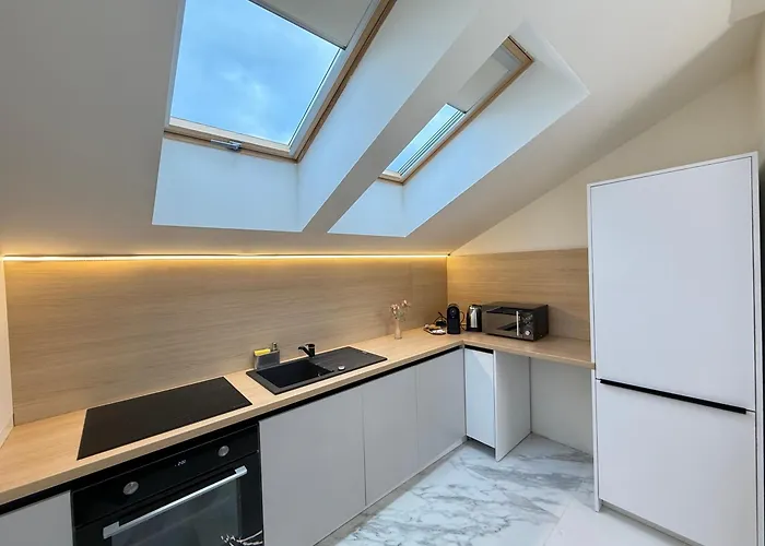 Luxury In Center Of Historical Апартаменты