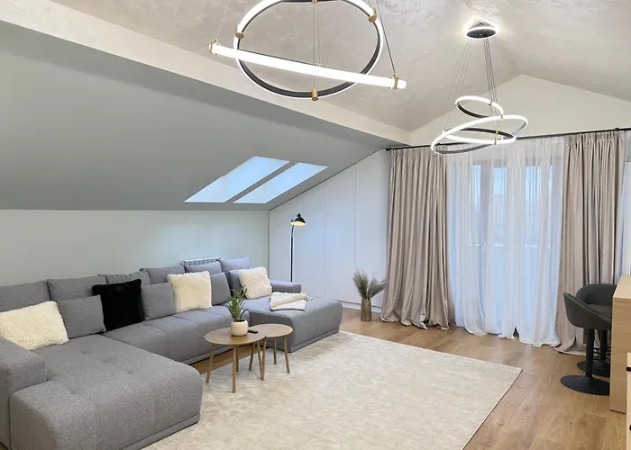 Luxury In Center Of Historical 3*